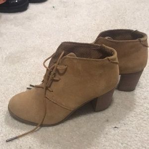 Toms booties